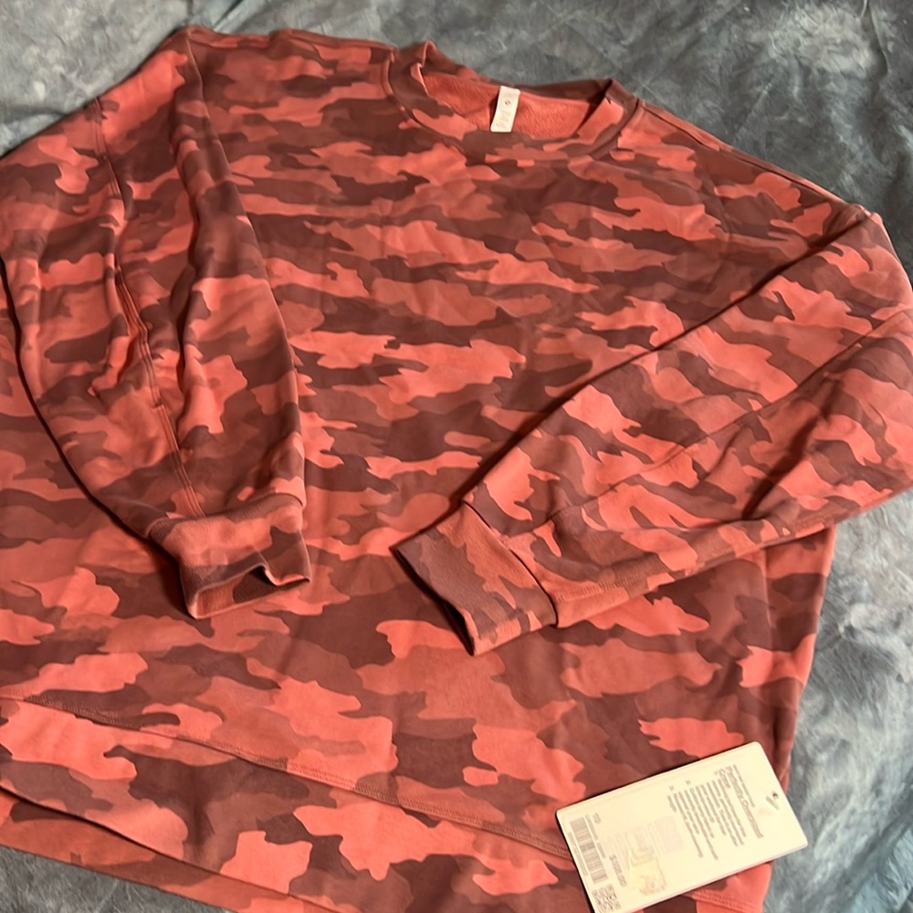 Lululemon Perfectly Oversized Crew top, Women's size 10 - NWT $108